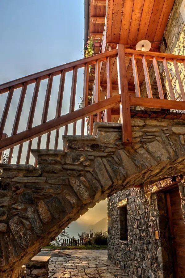 Maison Perriere - Chambres D'Hotes & Jacuzzi Saint-Vincent Bed & Breakfast