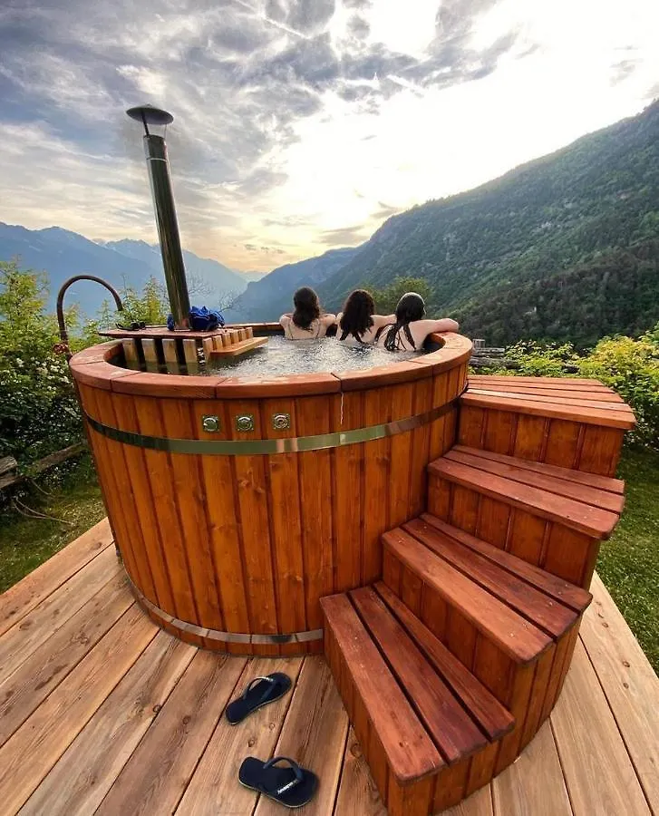 Maison Perriere - Chambres D'Hotes & Jacuzzi Saint-Vincent Italia