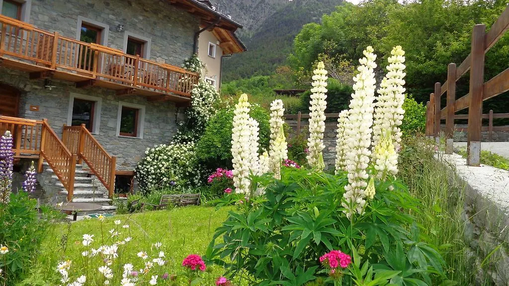 Maison Perriere - Chambres D'Hotes & Jacuzzi Saint-Vincent Italia